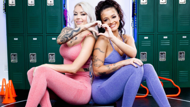 Double Bubble Butts Models Ryan Reid Nichole Saphir Porn Retro Taboo